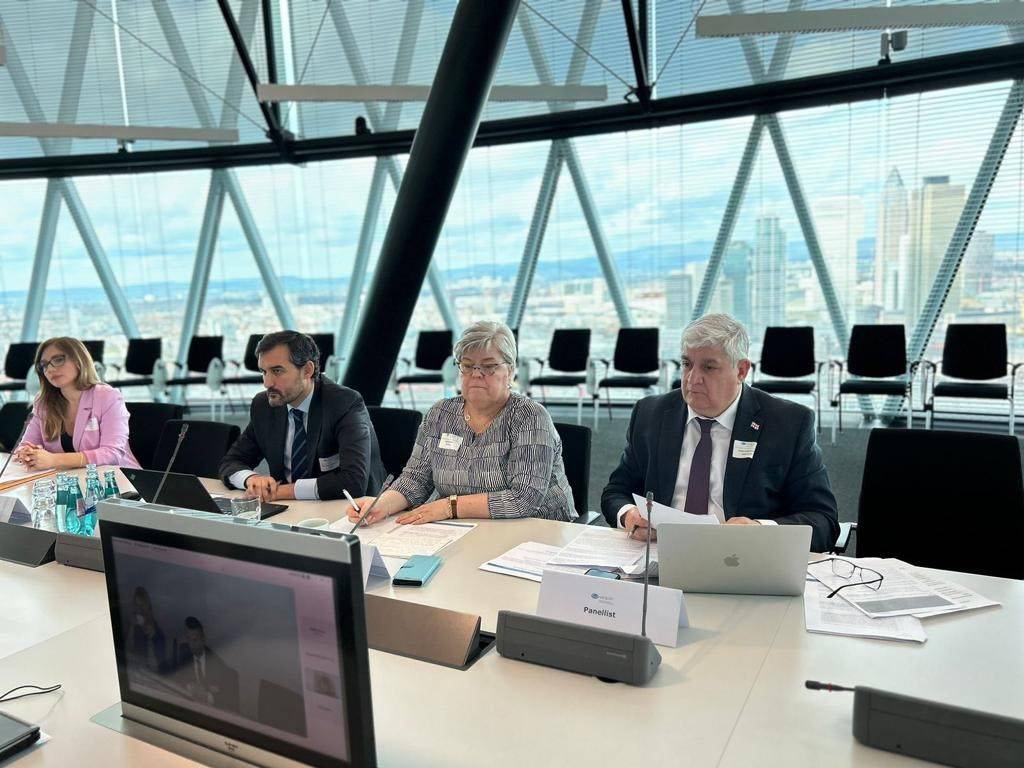 ISSSG DELEGATION VISITING EUROPEAN INSURANCE AND OCCUPATIONAL PENSIONS AUTHORITY